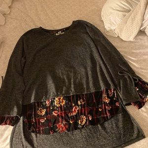 Women’s Plus Sized Blousy Sweater